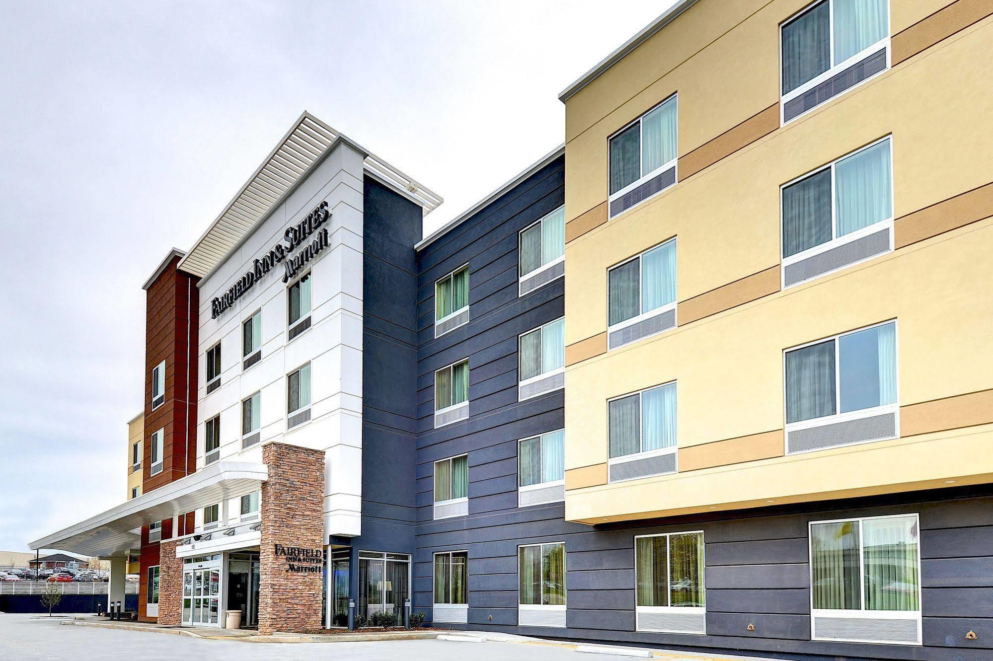 Fairfield & By Marriott Downtown-metrocenter Hotel 3*